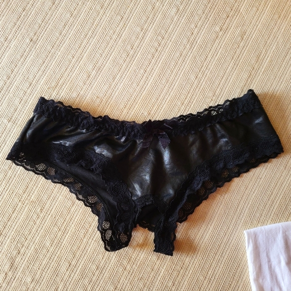 Thigh-high Bow Stockings & Crotchless Panties by Sofishie (Size: S) - Picture 2 of 6